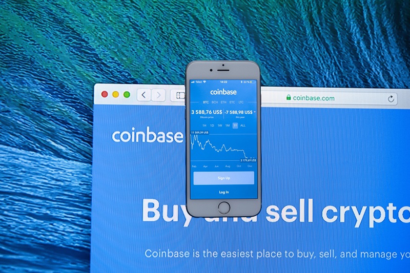 Coinbase's zero-fee subscription service out of beta and expanded outside the US