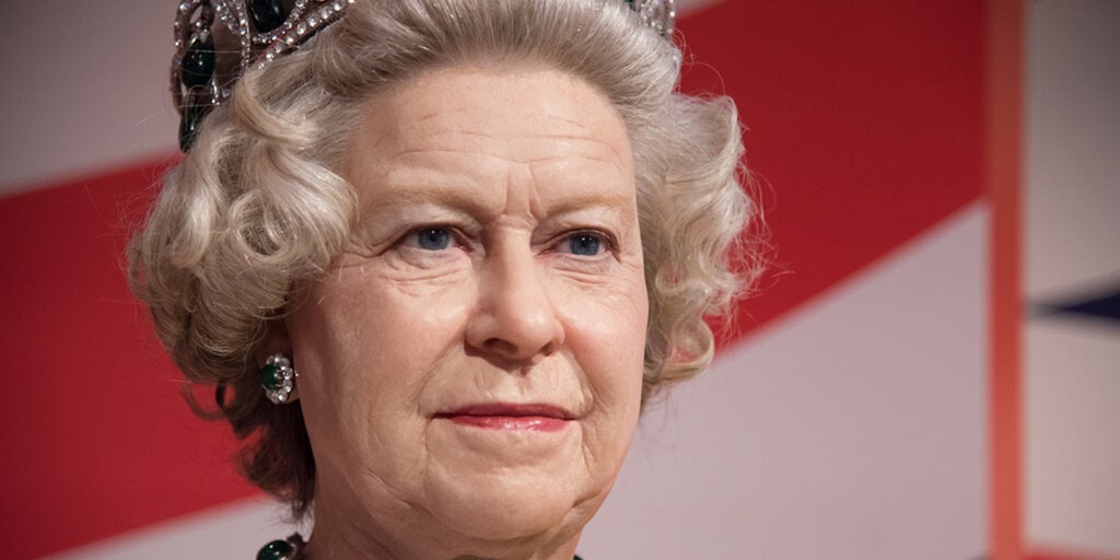 AI Chatbot Allegedly Backed Man's Plan to Kill Queen Elizabeth II