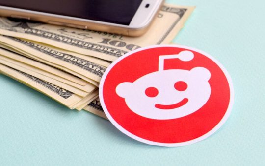 Reddit Moons Surge 130% as Community Admins Plot 'Plan Forward' for Token