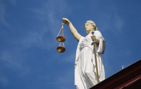 Coinbase, a16z Take SEC to Court Over 'Unlawful' Crypto Overreach
