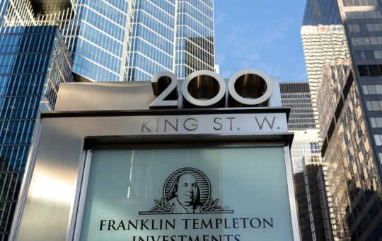 Wall Street Titan Franklin Templeton Enters Spot Ethereum ETF Race