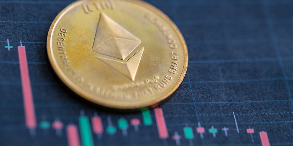 Ethereum Could Top $14,000 Next Year Alongside Bitcoin Boom: Standard Chartered